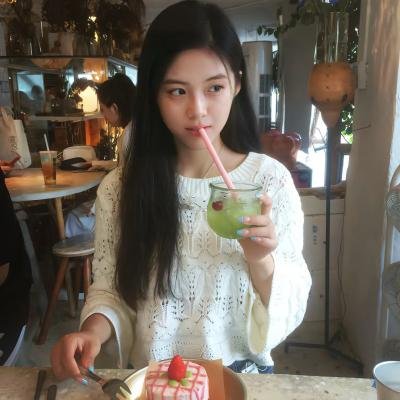 亚历克斯与艾玛